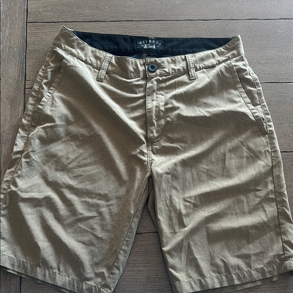 Men's Tan Shorts